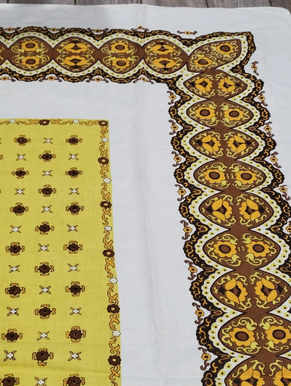 Vtg 1970s Cotton Linen Tablecloth Retro Geometric MCM 58 X 74 Square